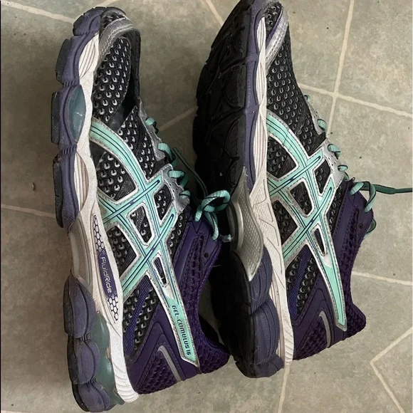 ASICS Running Shoes - Picture 4 of 6